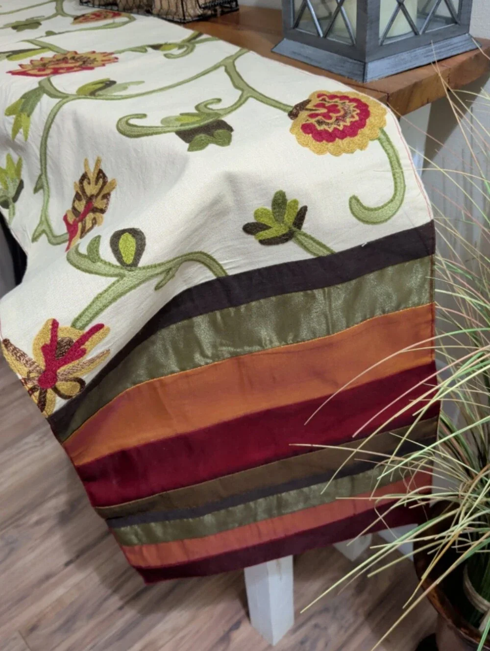 Pier 1 Imports Embroidered Flowers Table Runner